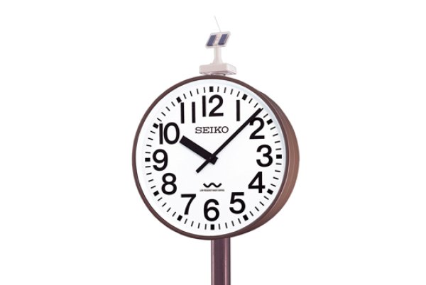画像1: 屋外時計 セイコー 大型 ポール時計 直径７００mm ソーラー式 長波電波時計 防水時計 屋外時計 片面時計 鋼板製枠 ステンレス製枠 送料無料 (1)